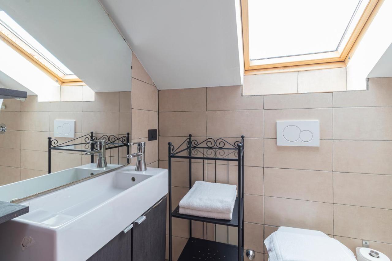 Citta' Studi Apartment Poggi 7 Milan Bagian luar foto